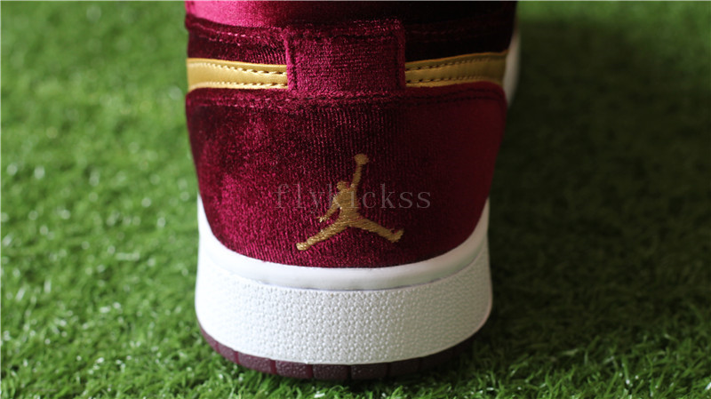 Authentic Air Jordan 1 Velvet Night Maroon